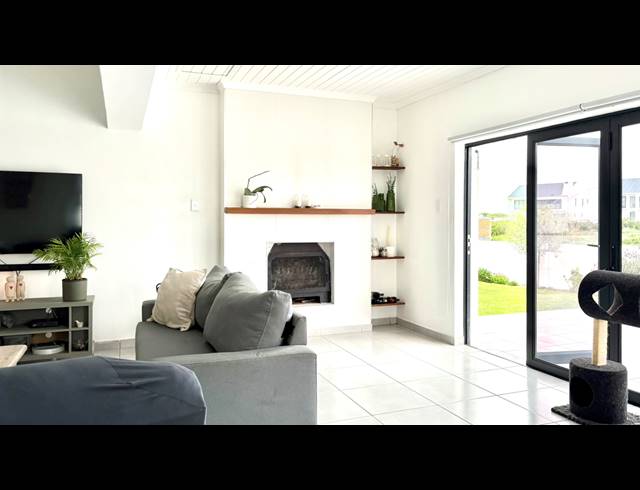 3 BEDROOM HOUSE FOR SALE IN ATLANTIC SANDS PRIVATE ESTATE